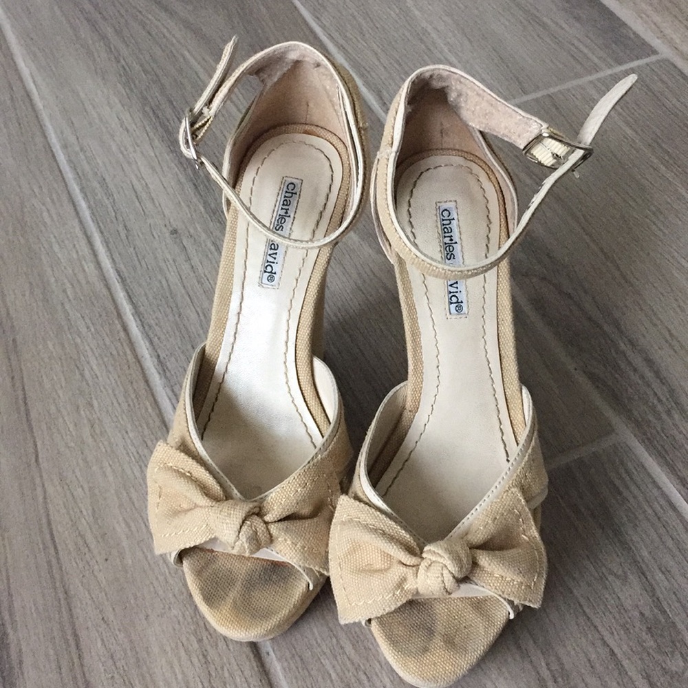 Charles David Summer Wedges